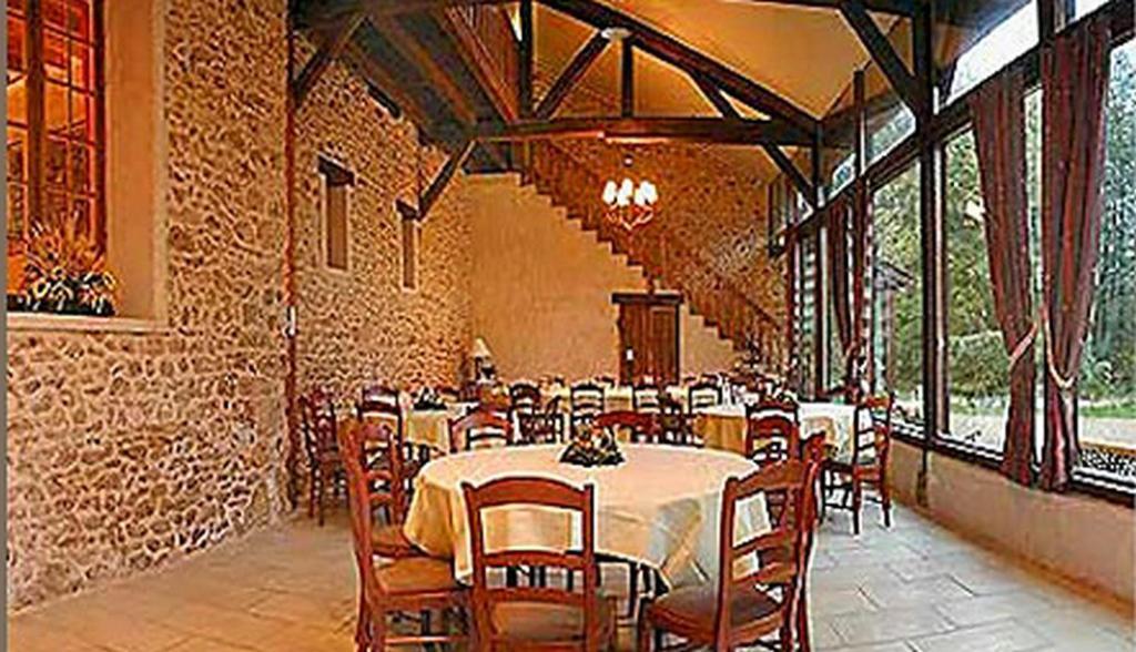 La Ferme Des Vallees Hotel Les Essarts-le-Roi Kültér fotó