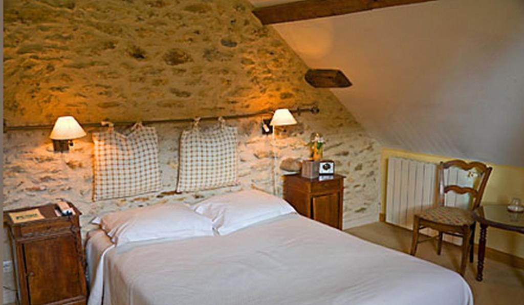 La Ferme Des Vallees Hotel Les Essarts-le-Roi Szoba fotó